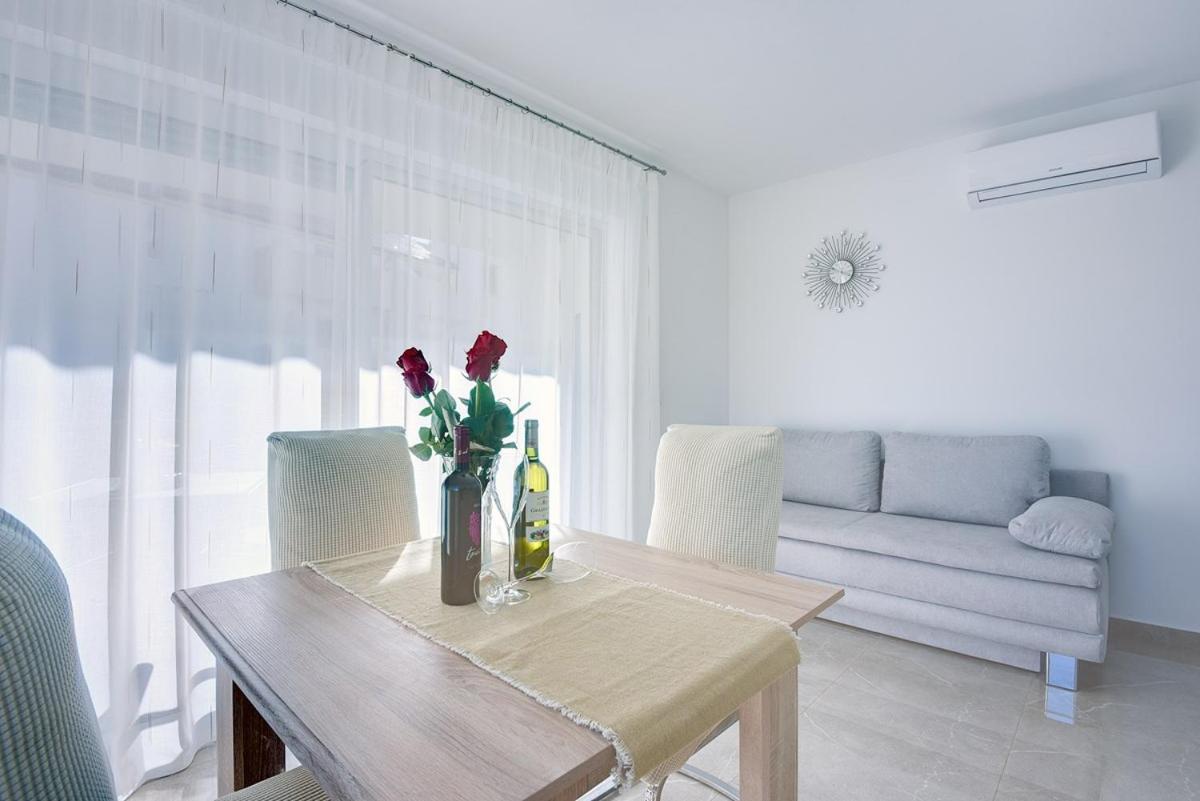 Apartment Val เมดูลิน ภายนอก รูปภาพ